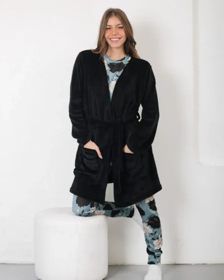 Bata Egina Black Plush